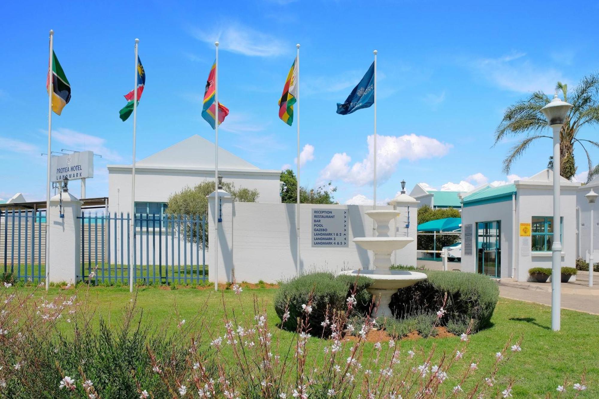 Protea Hotel By Marriott Polokwane Landmark Eksteriør bilde