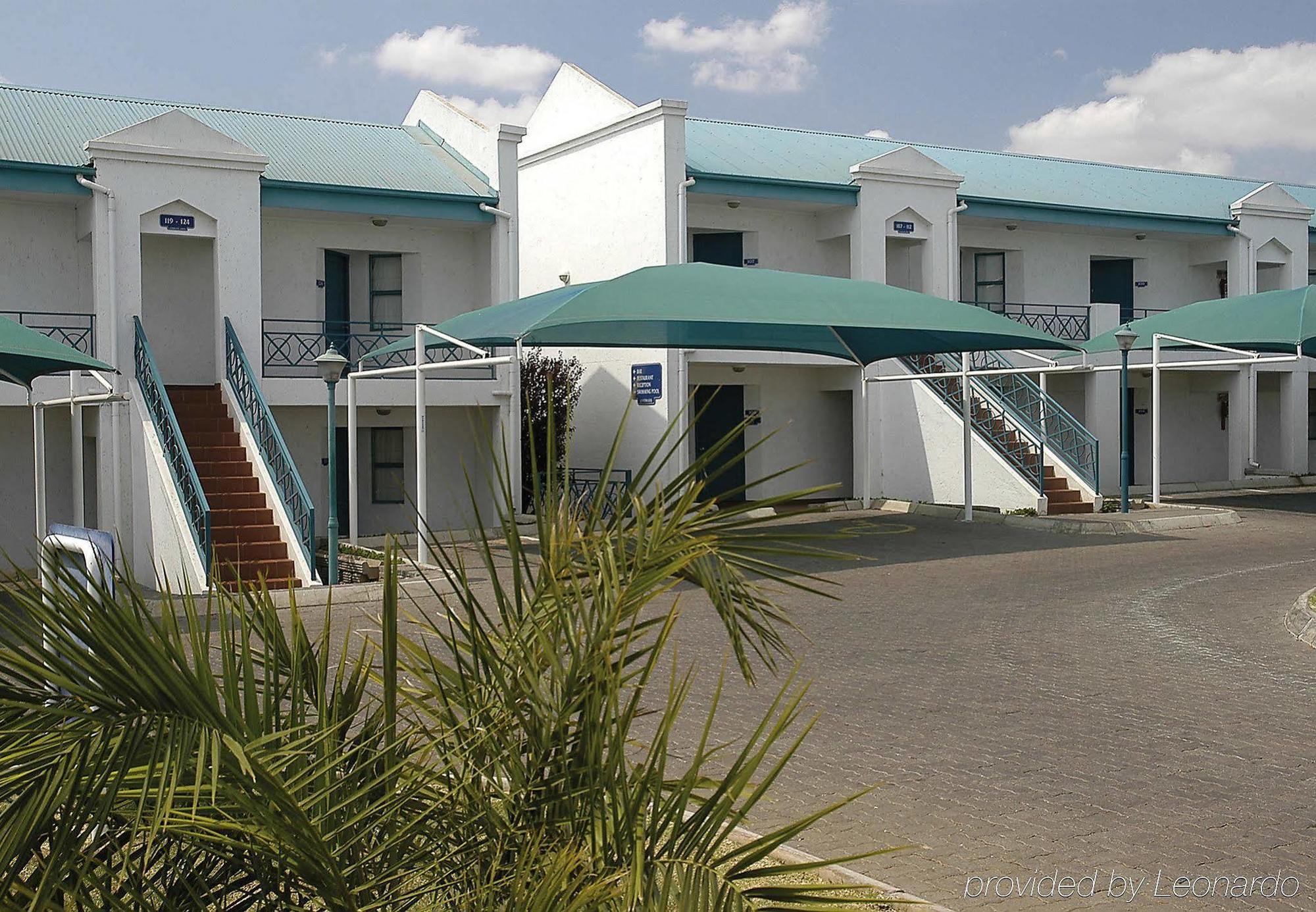 Protea Hotel By Marriott Polokwane Landmark Eksteriør bilde