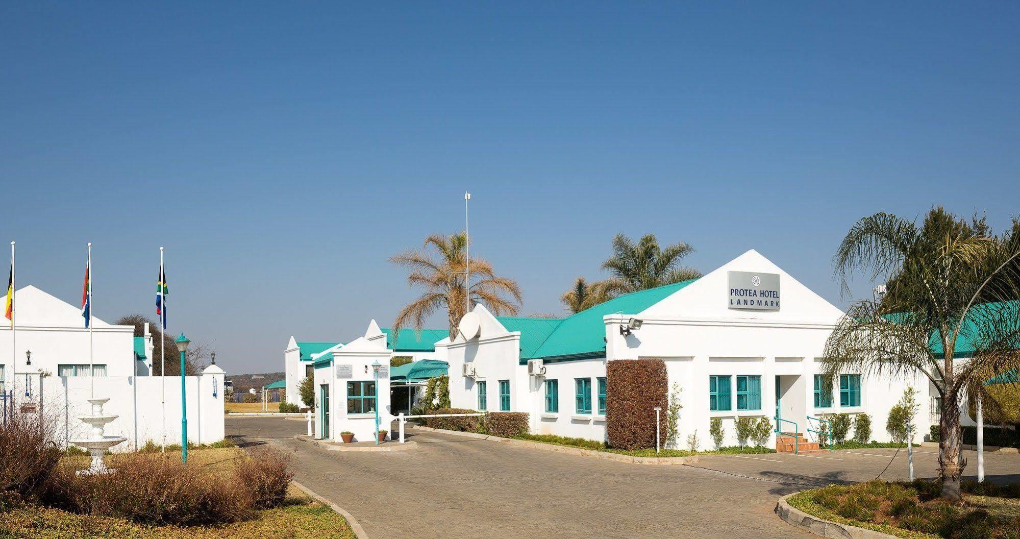 Protea Hotel By Marriott Polokwane Landmark Eksteriør bilde